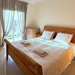 Homes Eco With Terrace, 2 Swimming Pools & Tennis Court