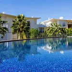 Homes Eco With Terrace, 2 Swimming Pools & Tennis Court * Albufeira