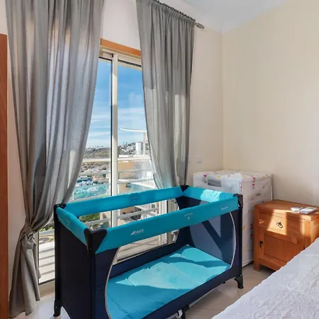 Homes Eco With Terrace, 2 Swimming Pools & Tennis Court * Albufeira