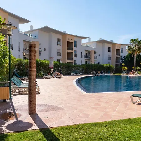 Homes Eco With Terrace, 2 Swimming Pools & Tennis Court * Albufeira