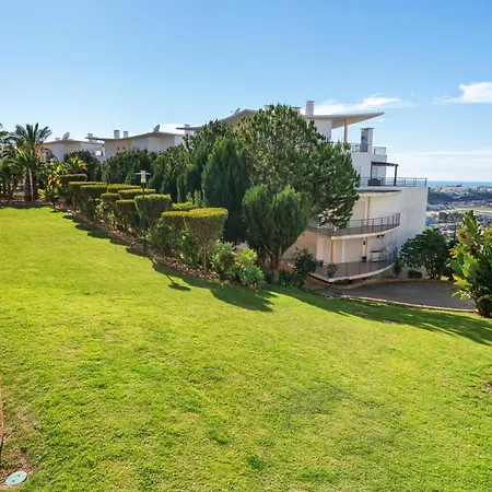 Homes Eco With Terrace, 2 Swimming Pools & Tennis Court Apartment *