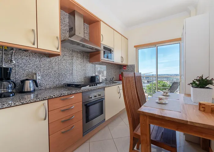 Homes Eco With Terrace, 2 Swimming Pools & Tennis Court Албуфейра