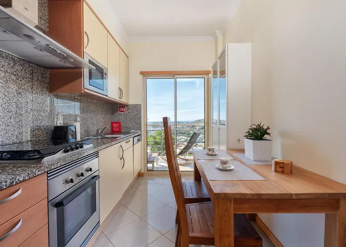 Homes Eco With Terrace, 2 Swimming Pools & Tennis Court * Албуфейра