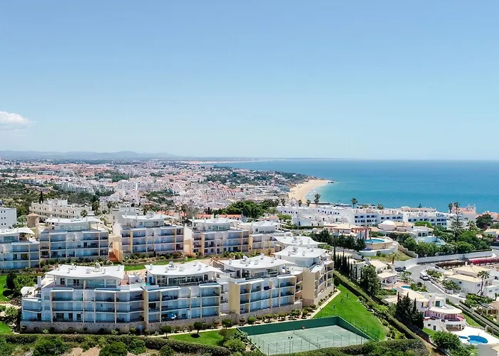 Апартаменти Homes Eco With Terrace, 2 Swimming Pools & Tennis Court