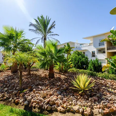 Homes Eco With Terrace, 2 Swimming Pools & Tennis Court * Αλμπουφέιρα
